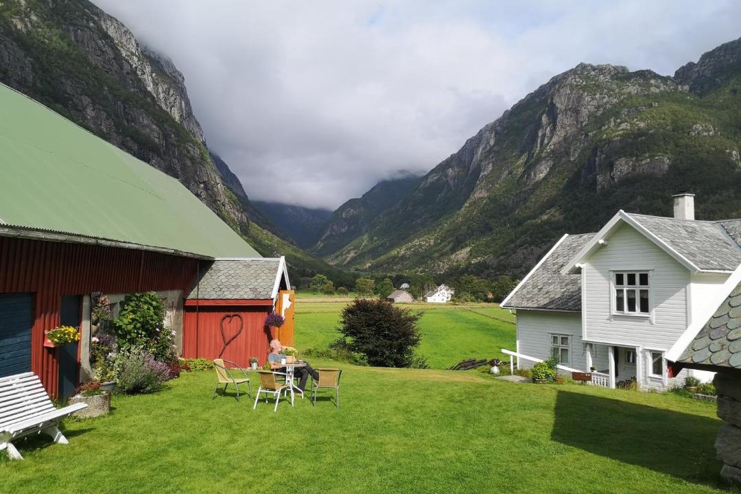 Photo of Others in Lysebotn