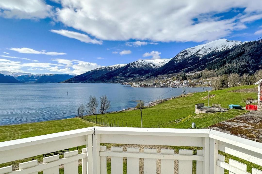 Photo of Others in Balestrand