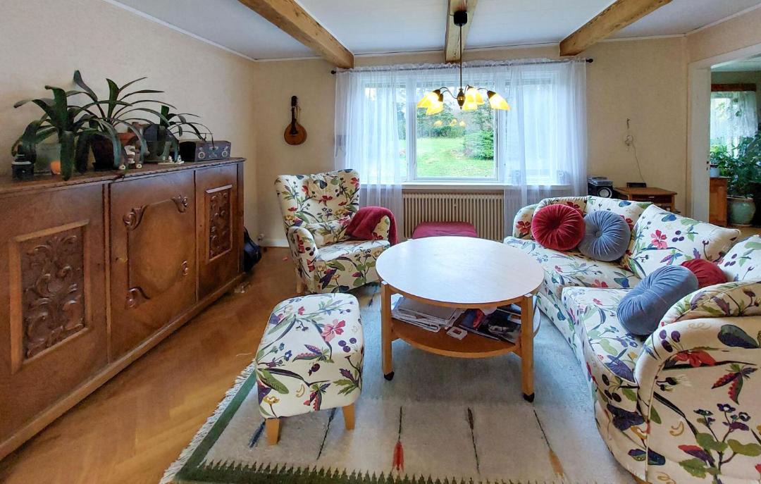 Photo of Livingroom in Roke