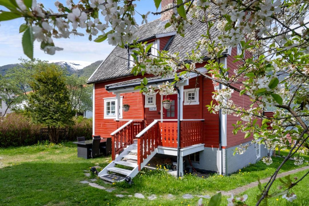 Photo of Others in Aurland