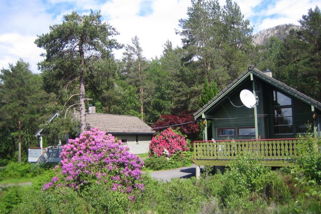 Photo of Others in Lyngstranda