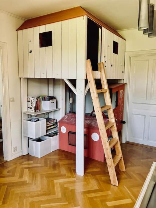 Photo of Kitchen in Grillby