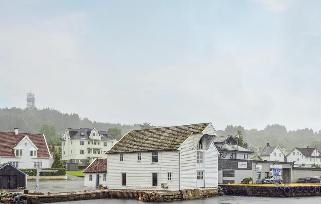 Photo of Buildings in Fitjar