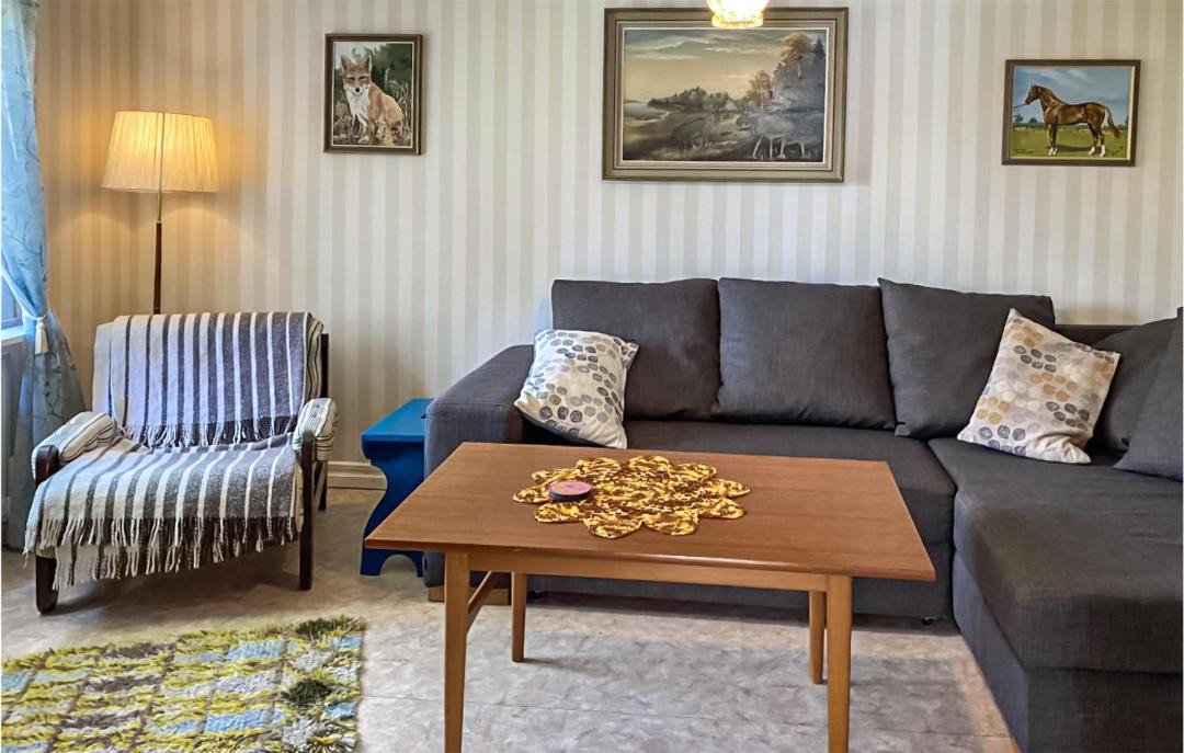 Photo of Livingroom in Brakne-Hoby