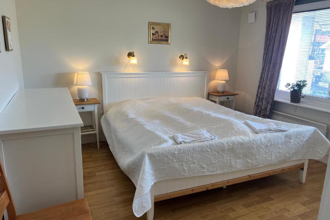 Photo of Bedroom in Saro