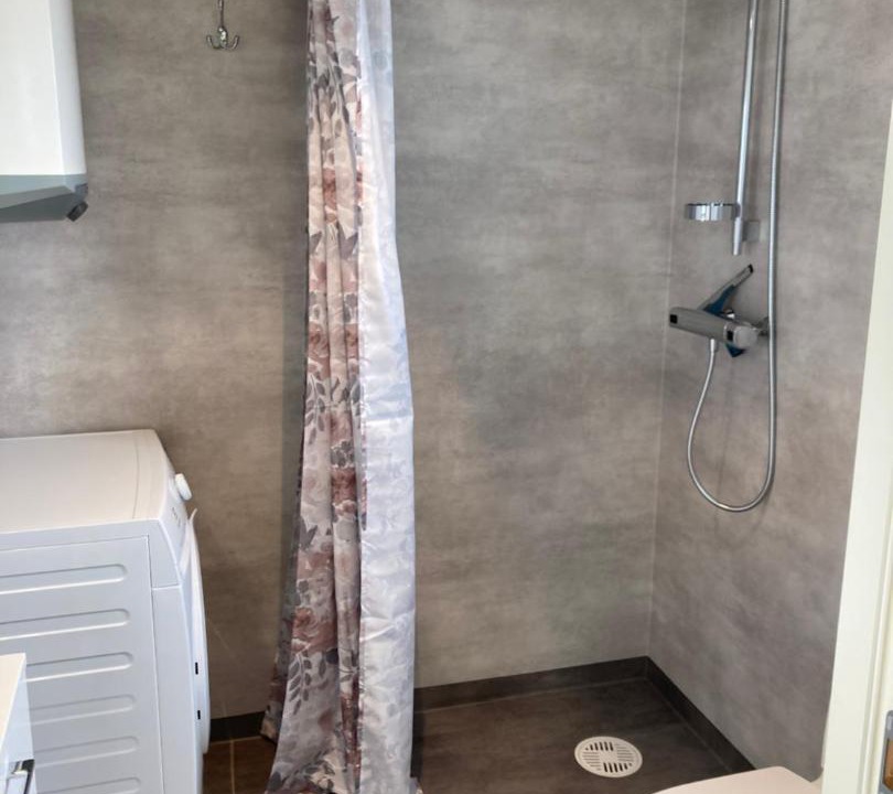 Photo of Bathroom in Tvaaker