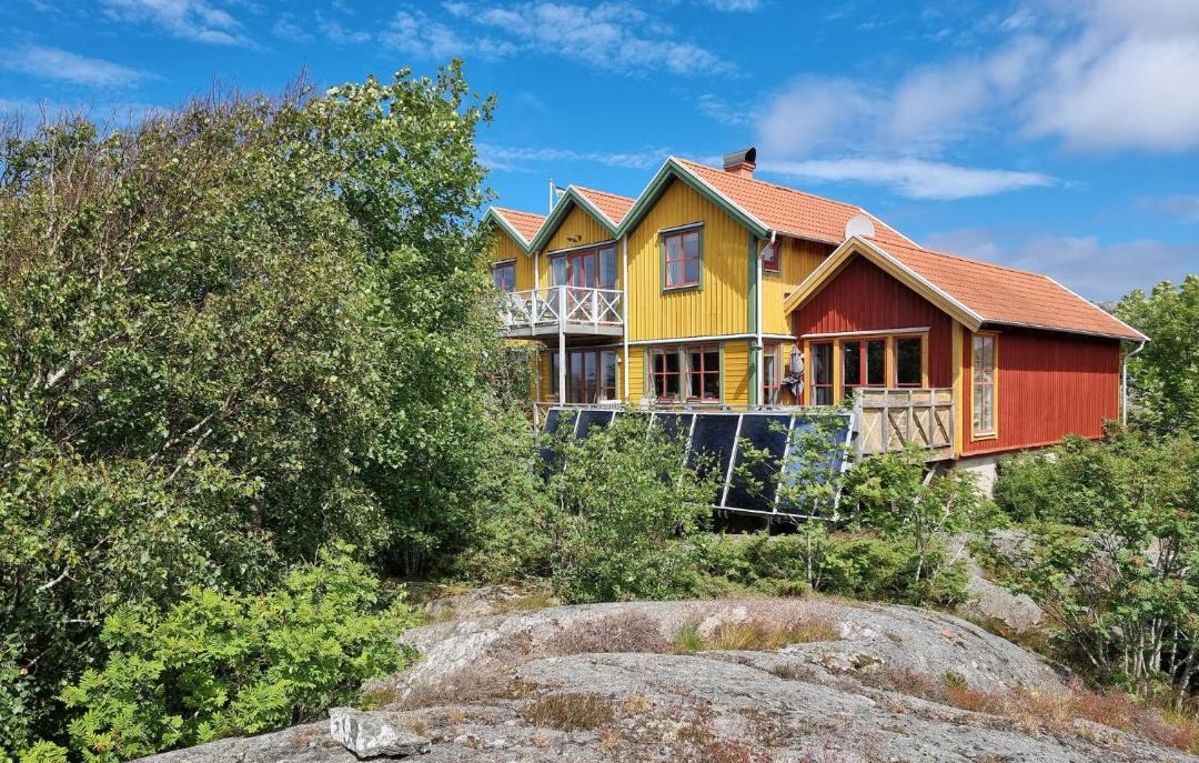 Photo of Buildings in Skaerhamn
