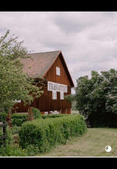 Photo of Others in Arbra