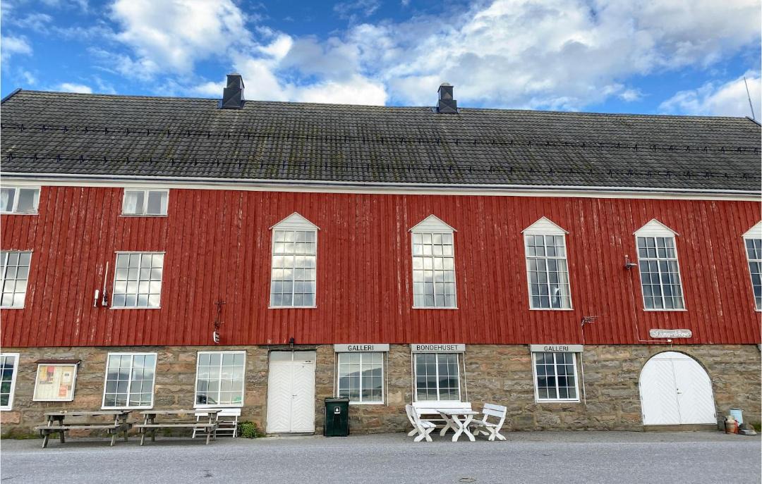 Photo of Others in Torjulvagen