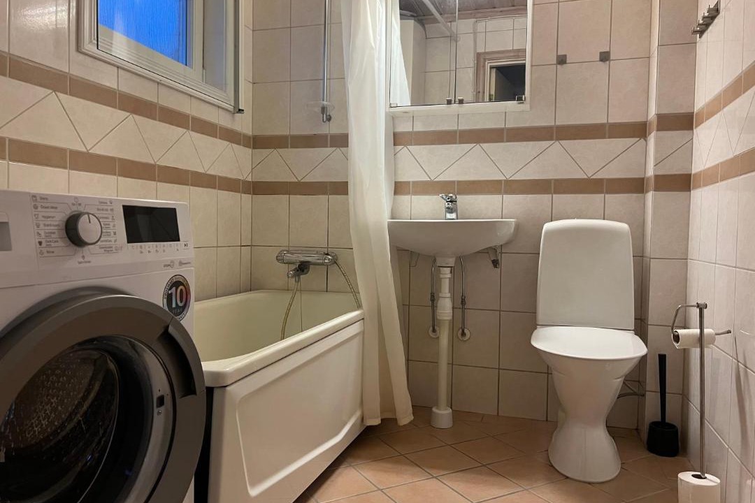 Photo of Bathroom in Jarbo