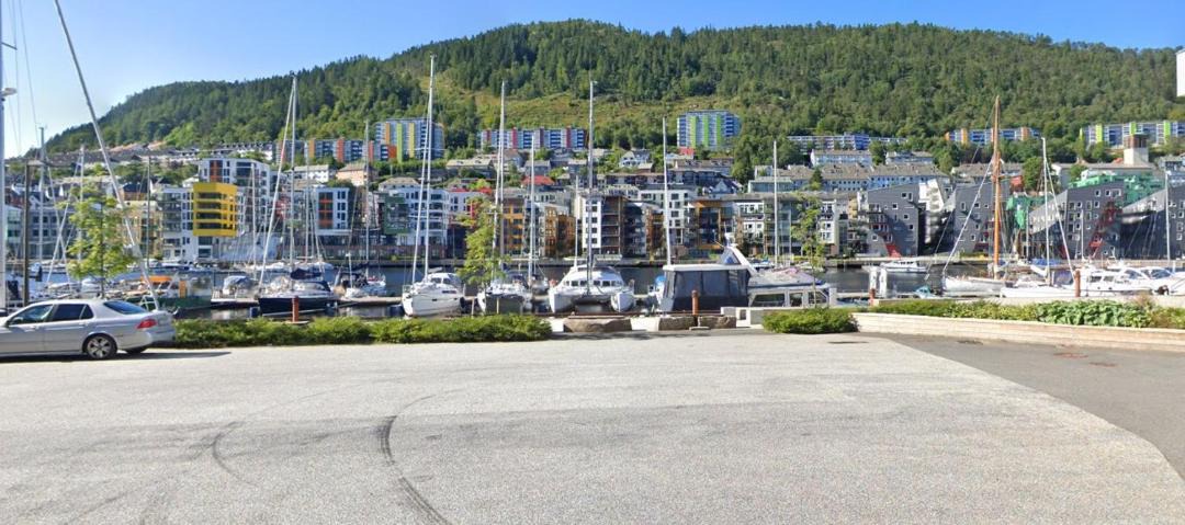 Photo of Buildings in Laksevag