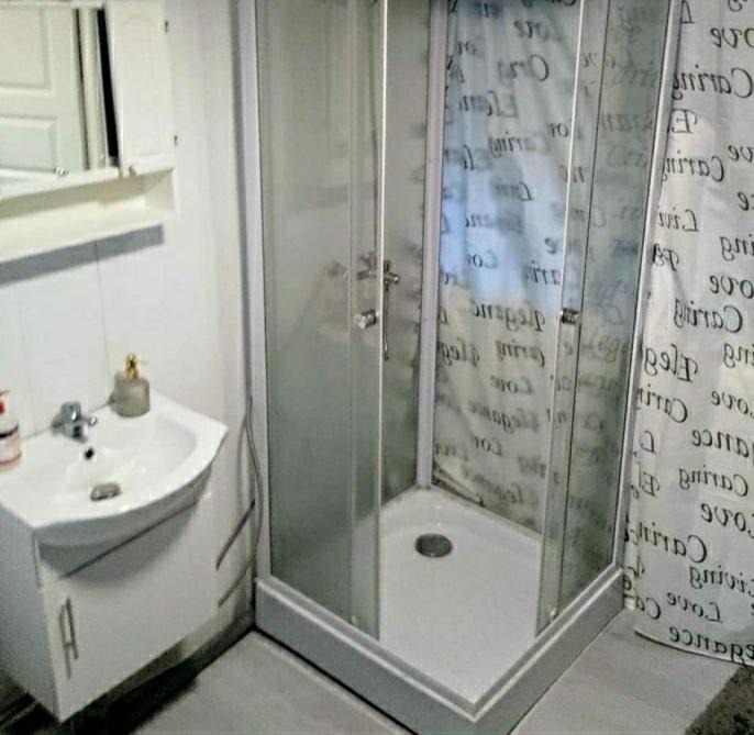 Photo of Bathroom in Hindby