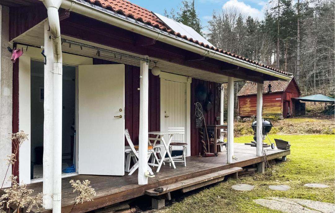 Photo of Buildings in Overum