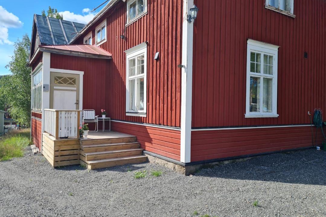 Photo of Others in Skog