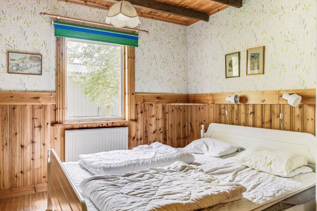 Photo of Bedroom in Angasjo