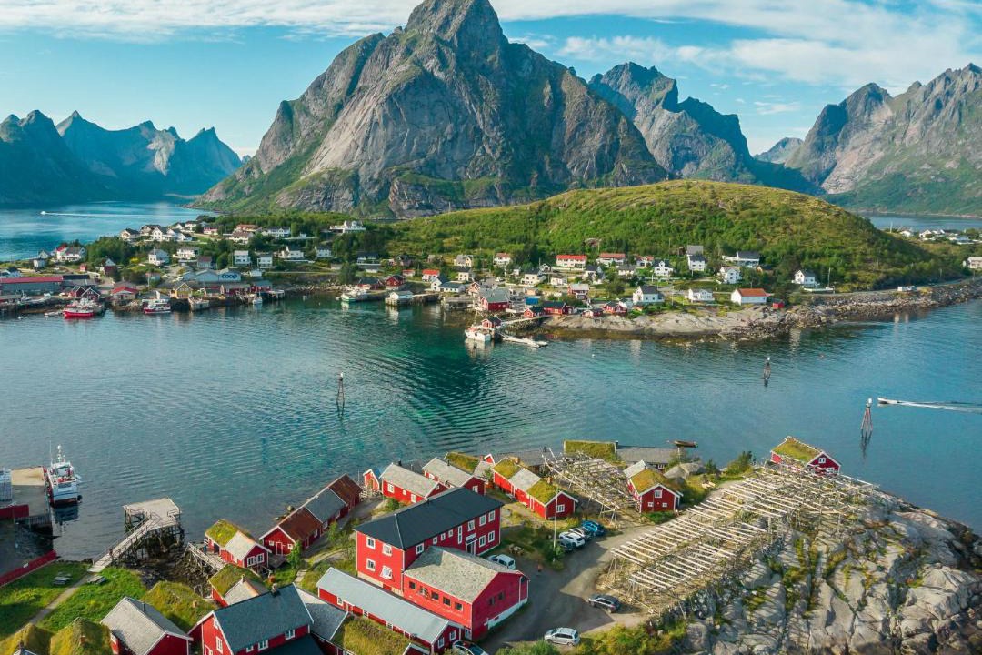 Photo of Others in Reine