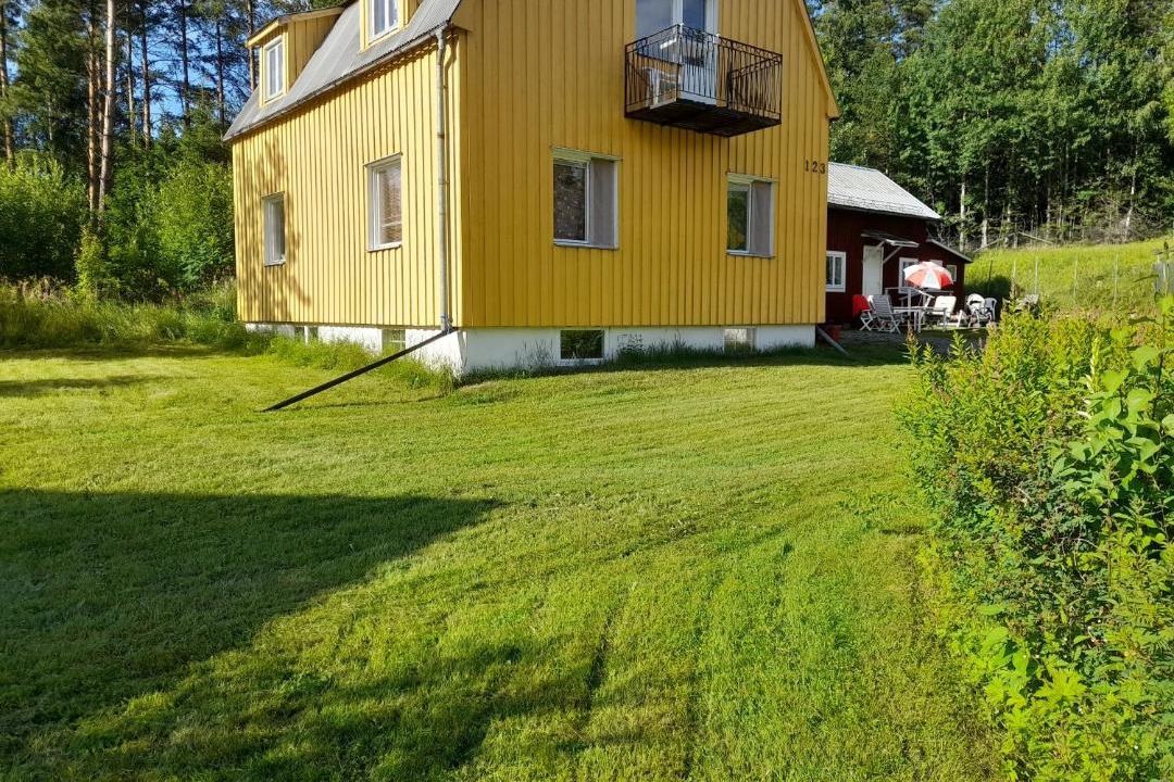 Photo of Others in Bracke