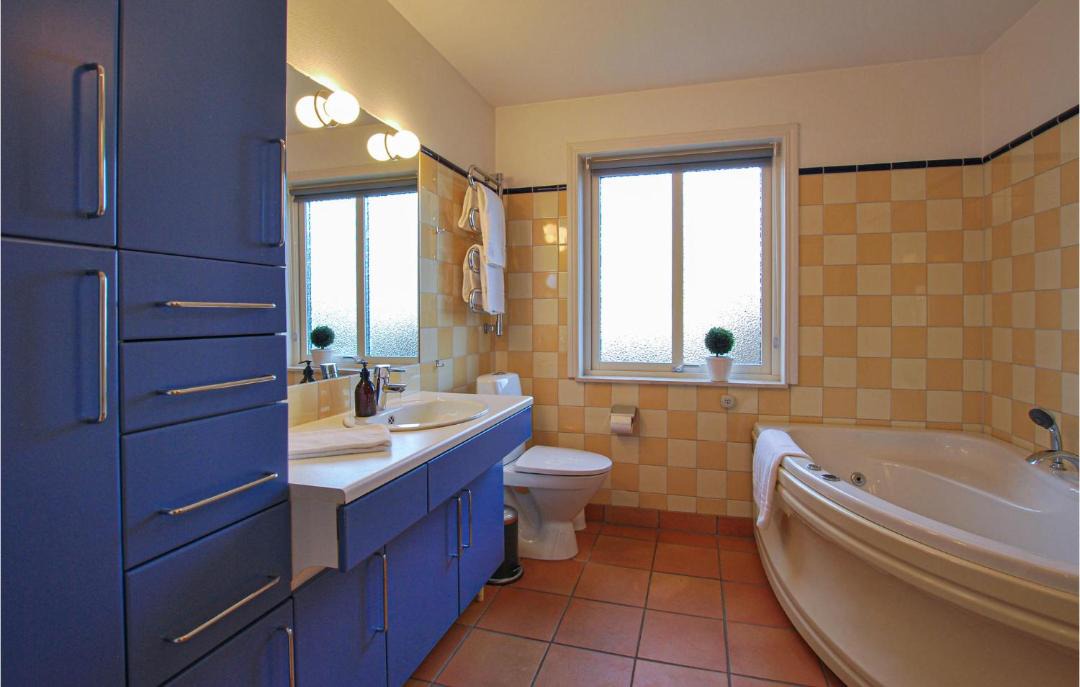 Photo of Bathroom in Borgholm