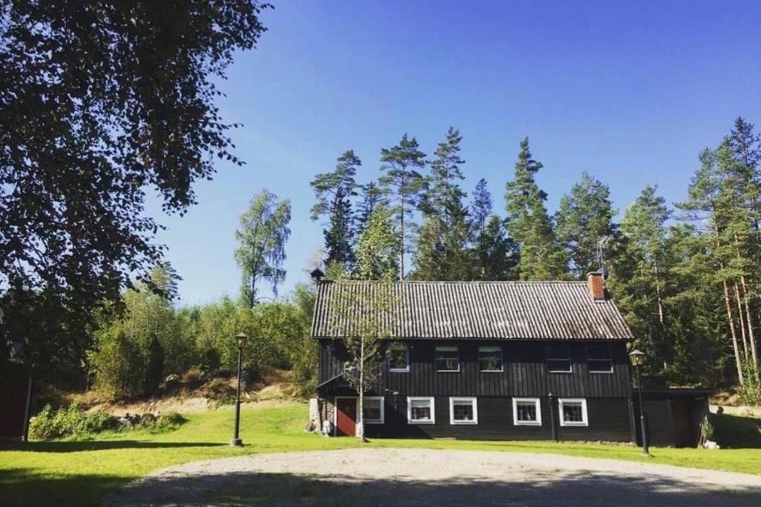 Photo of Buildings in Lonsboda