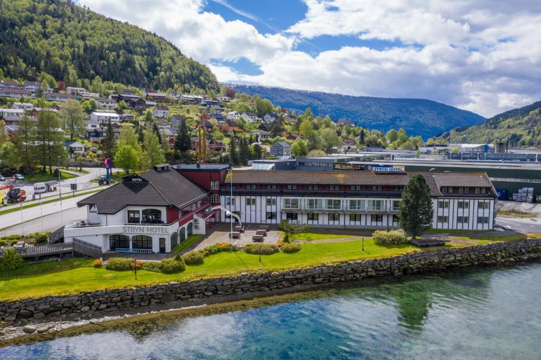 Photo of Others in Stryn