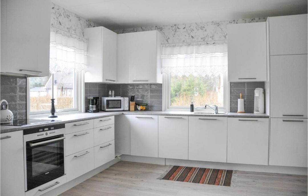 Photo of Kitchen in Ed