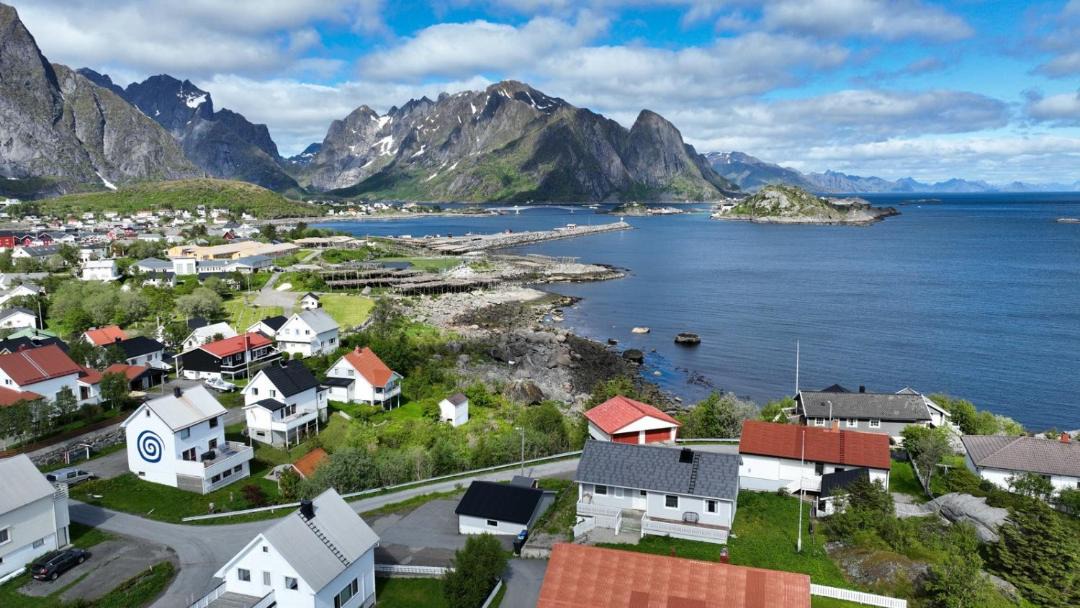Photo of Others in Reine