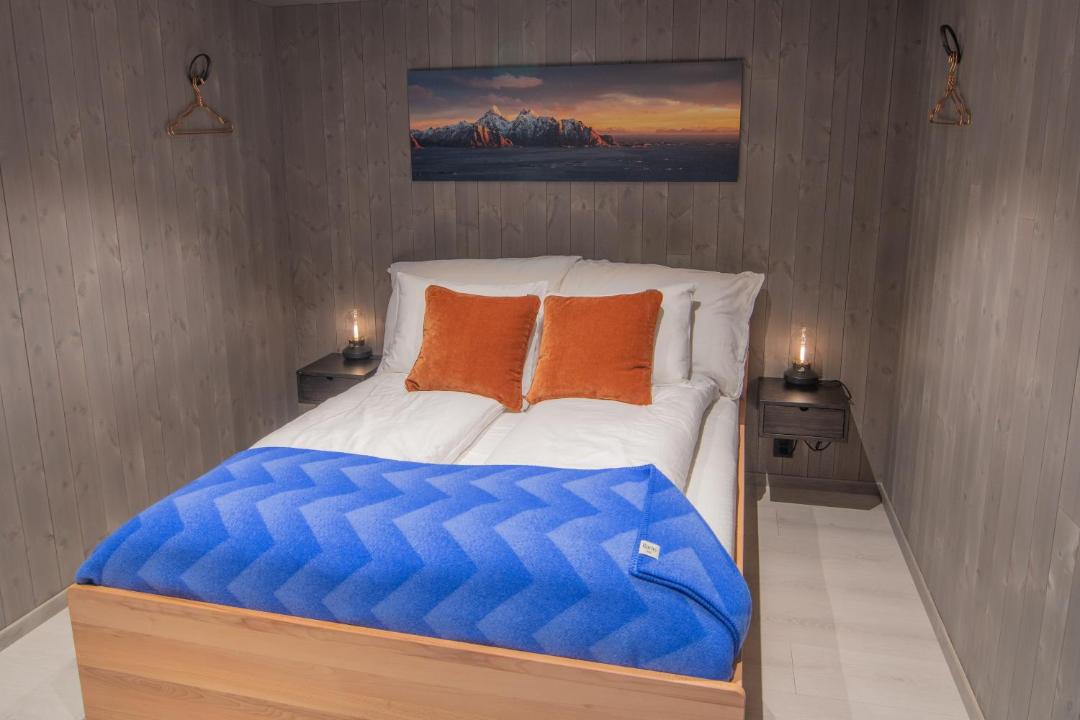 Photo of Others in Henningsvaer