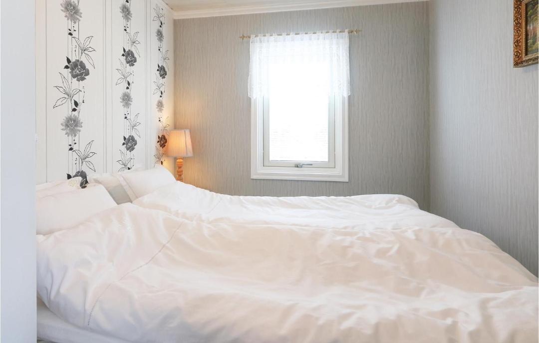Photo of Bedroom in Hallevik