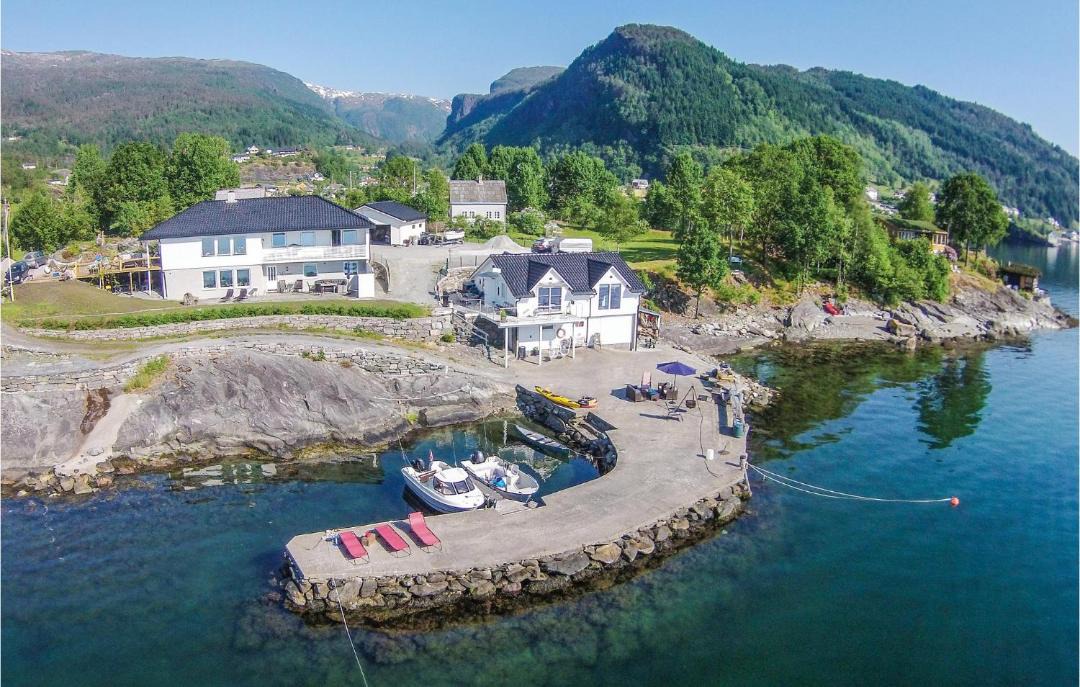 Photo of Outdoor in Strandebarm