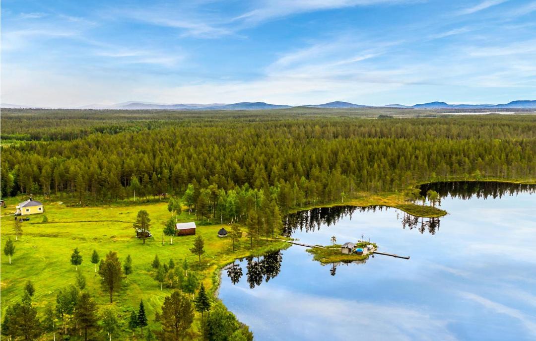 Photo of Outdoor in Auktsjaur