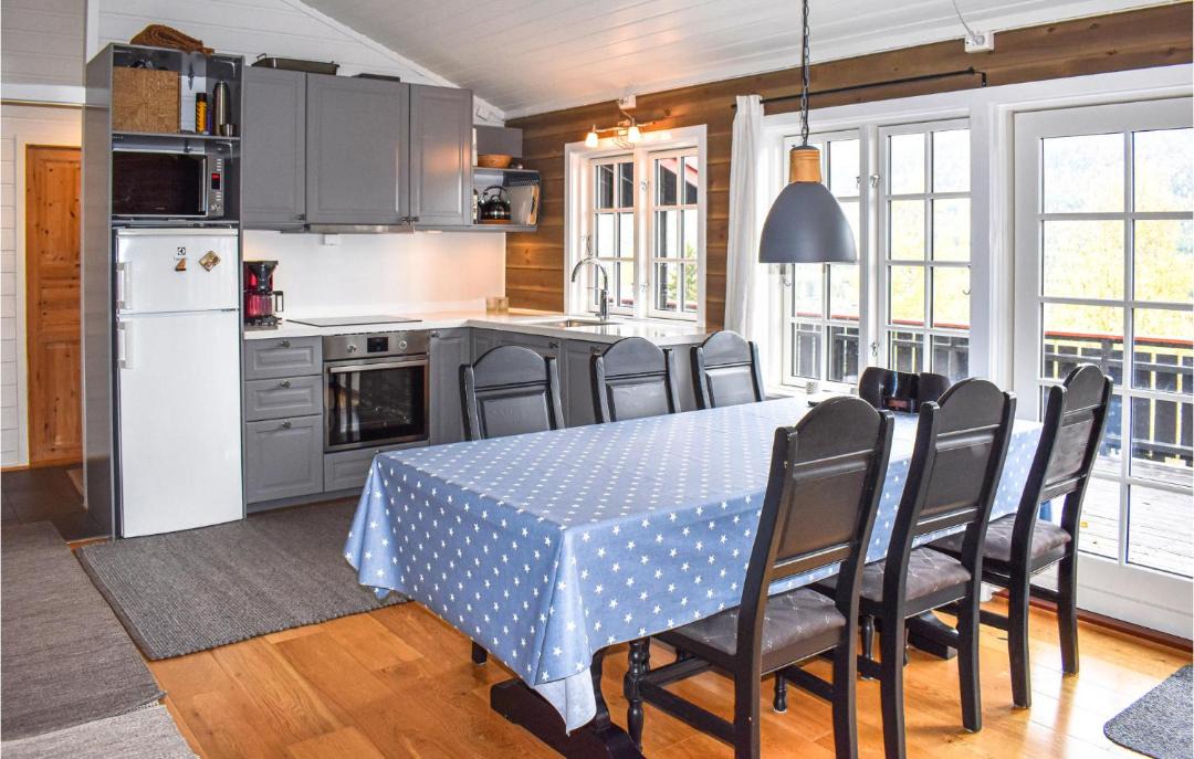 Photo of Kitchen in yer