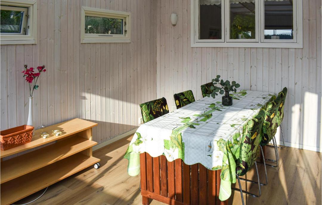 Photo of Others in Mjolby