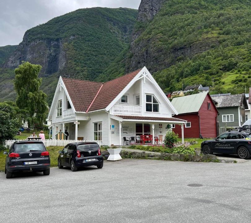 Photo of Buildings in Undredal