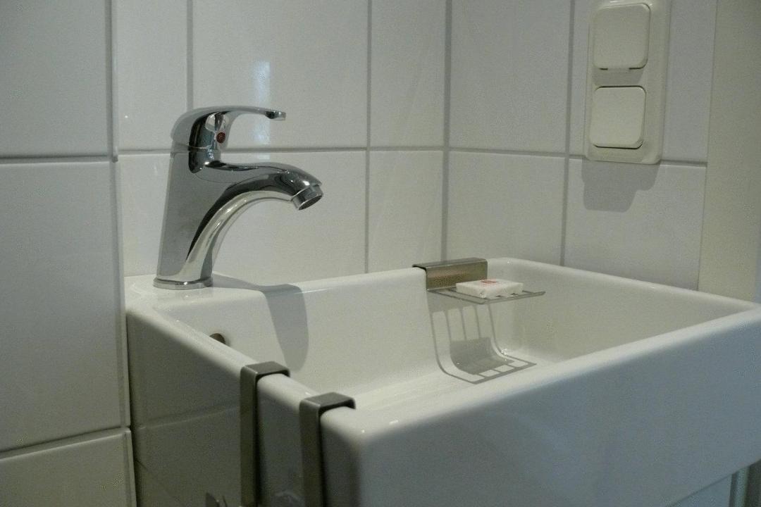 Photo of Bathroom in Asbro