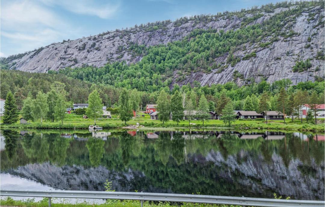 Photo of Others in Dølemo