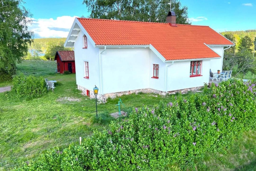 Photo of Buildings in Hova