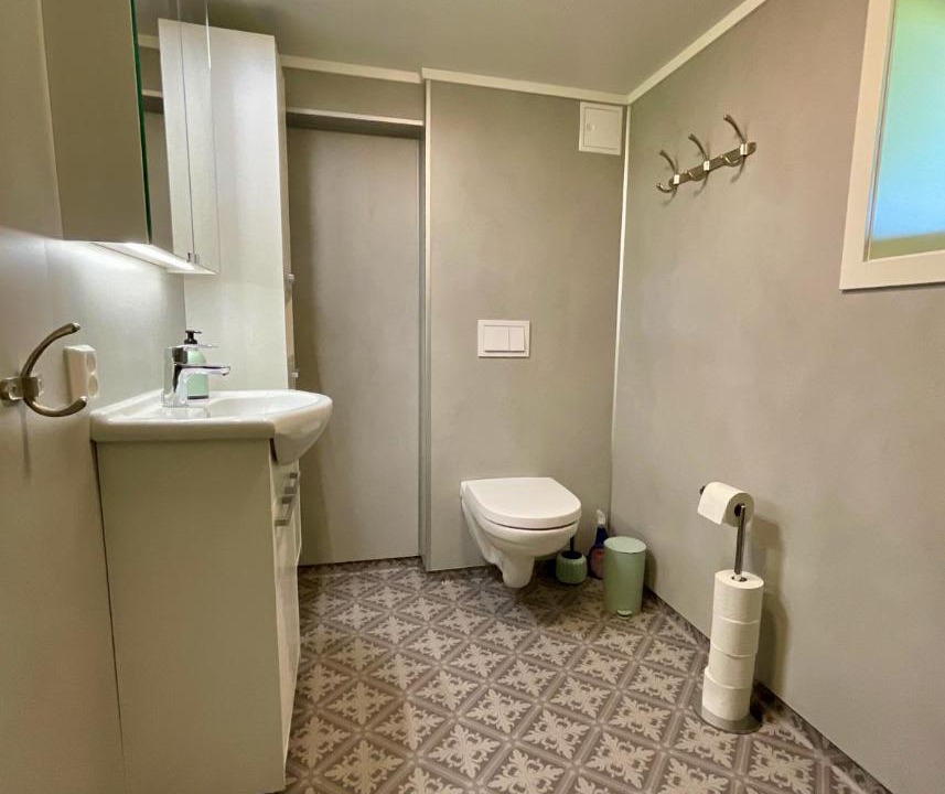 Photo of Bathroom in Leknes