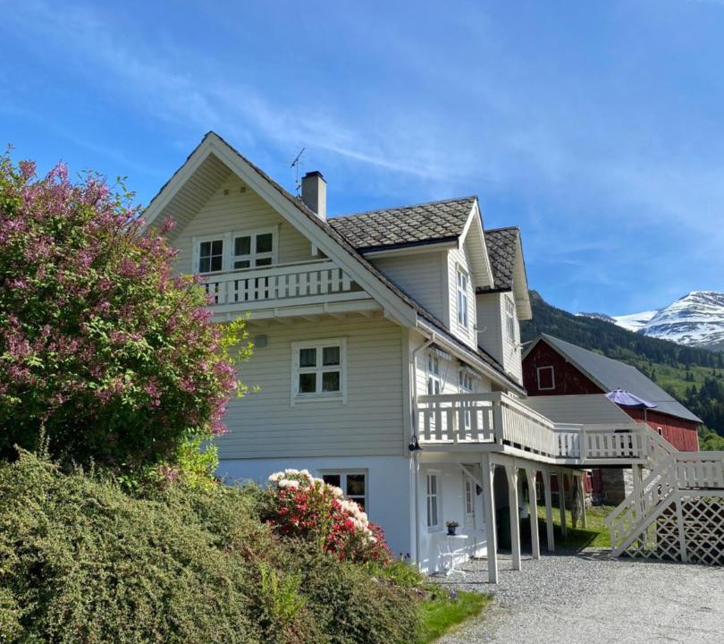 Photo of Others in Innvik
