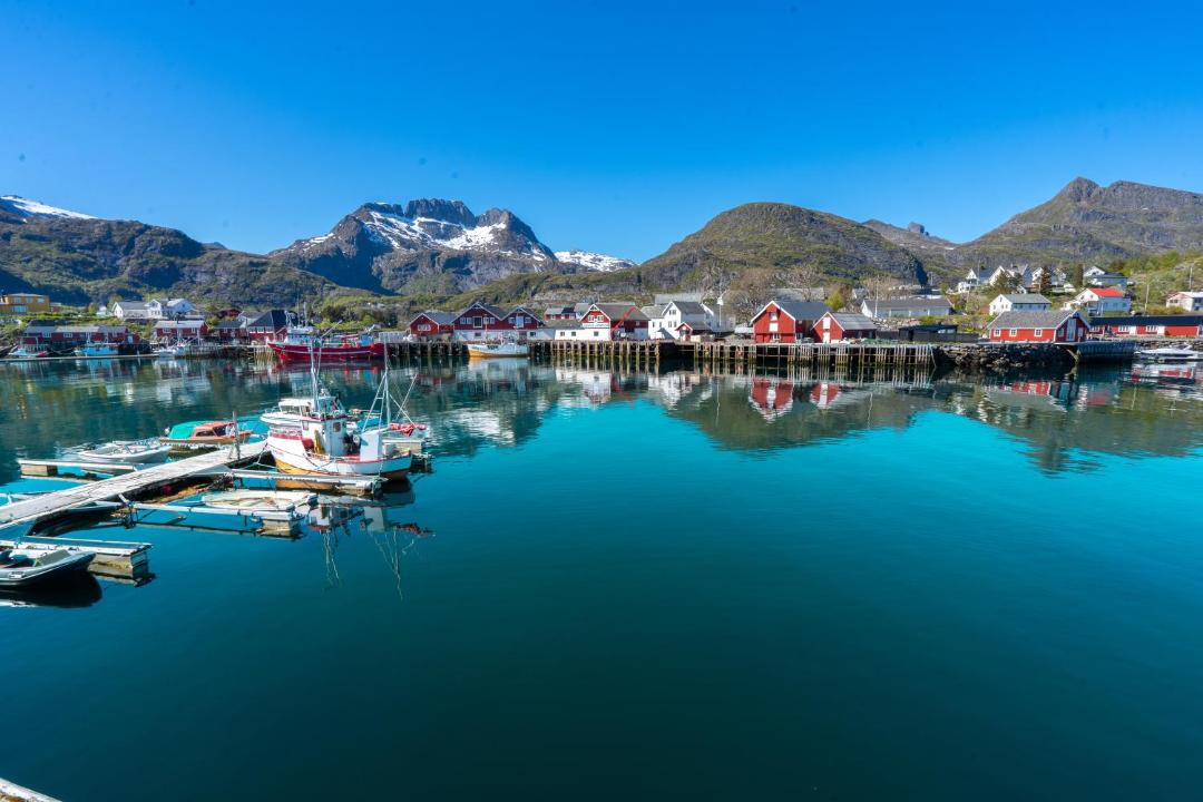 Photo of Others in Sørvagen