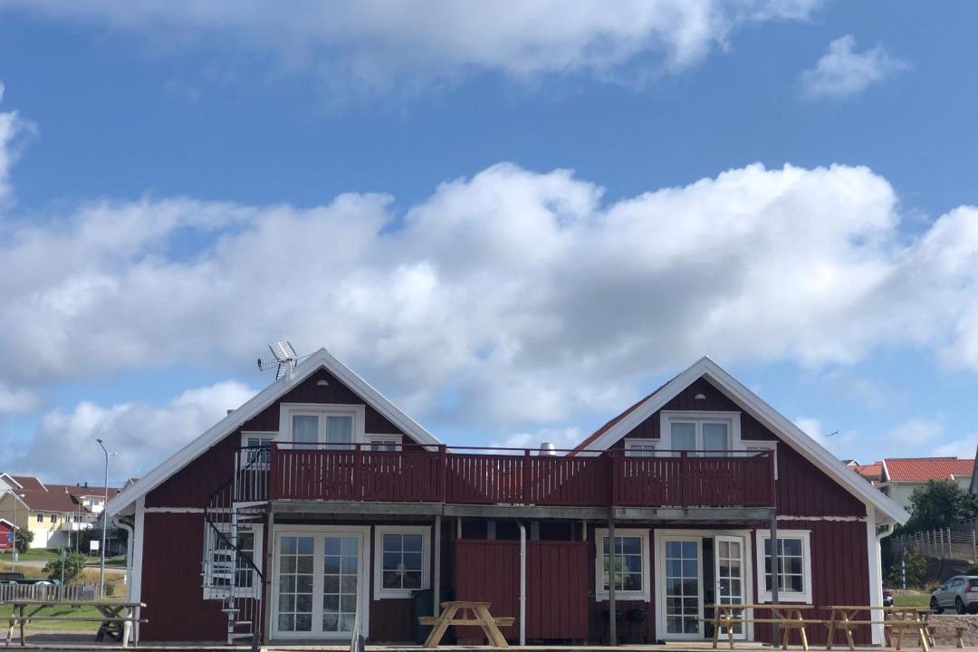 Photo of Others in Hovenaset