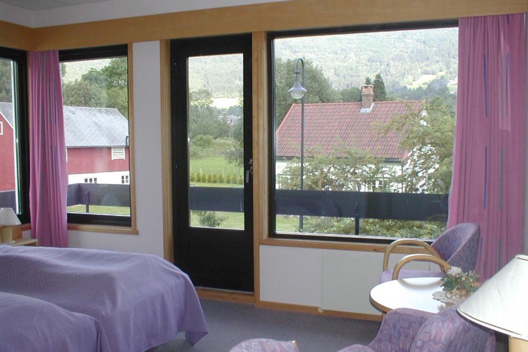 Photo of Others in Innvik