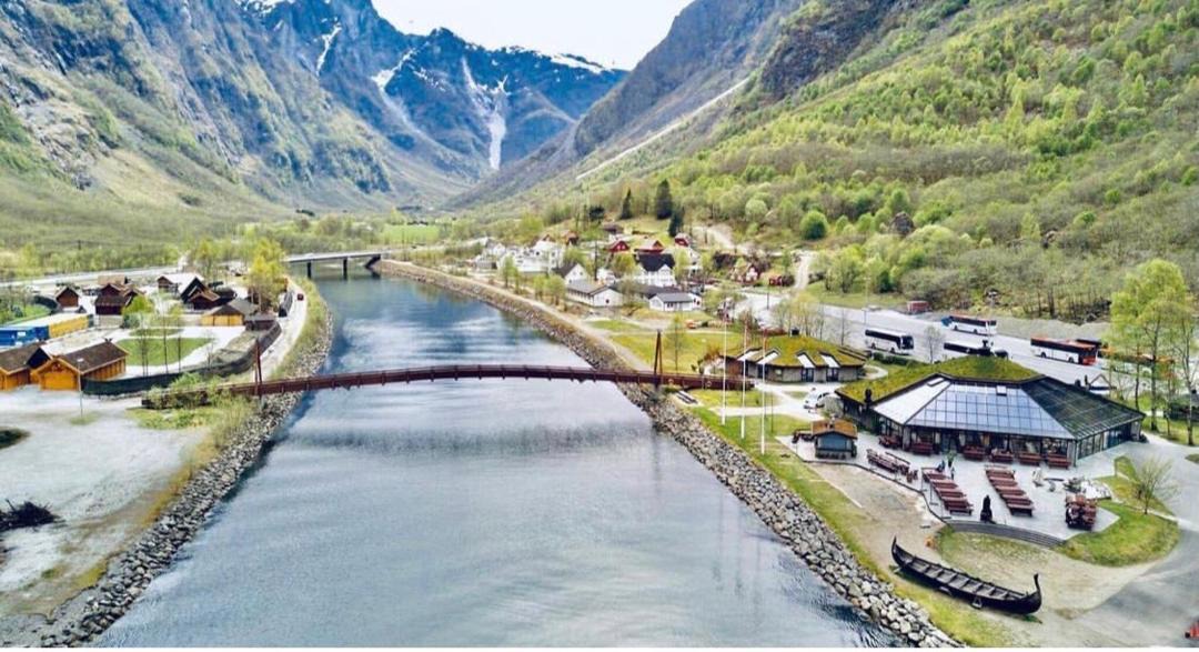 Photo of Others in Gudvangen