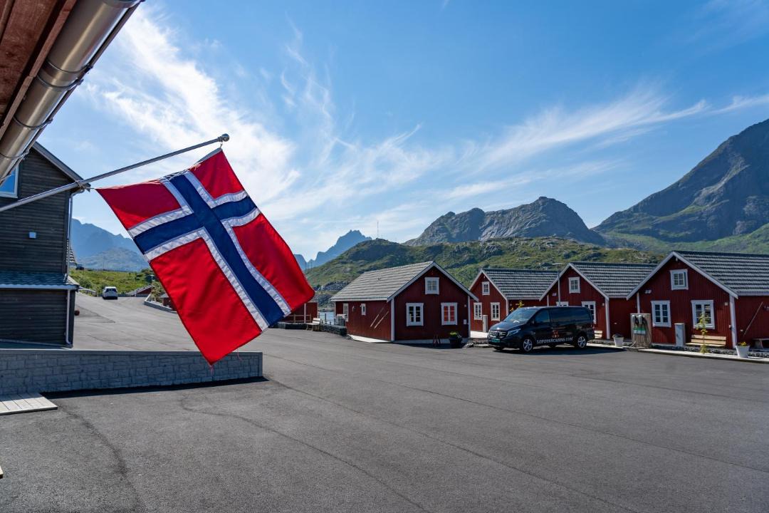 Photo of Others in Flakstad