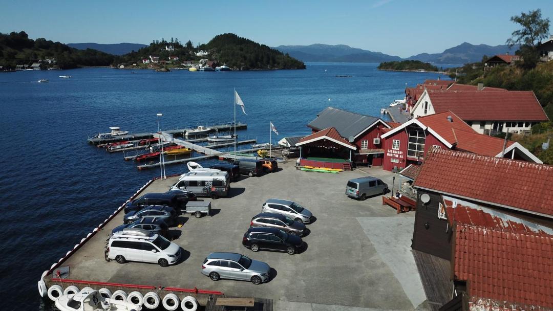 Photo of Others in Sjernarøy