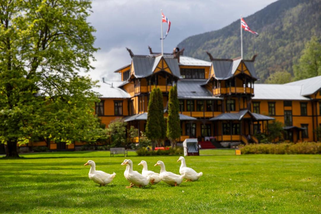 Photo of Others in Dalen