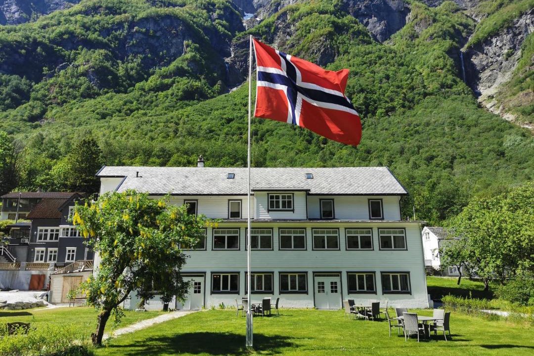 Photo of Others in Gudvangen