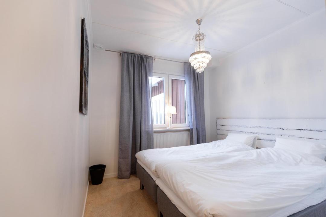 Photo of Bedroom in Undersaker