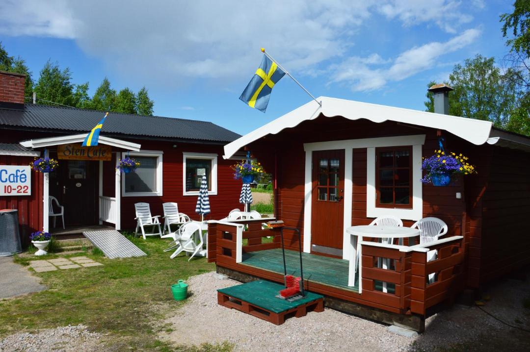 Photo of Others in Hedenaset
