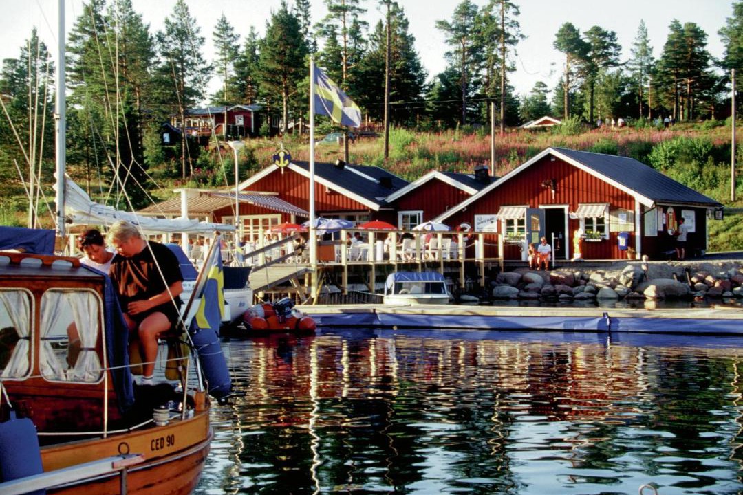 Photo of Others in Mjallom