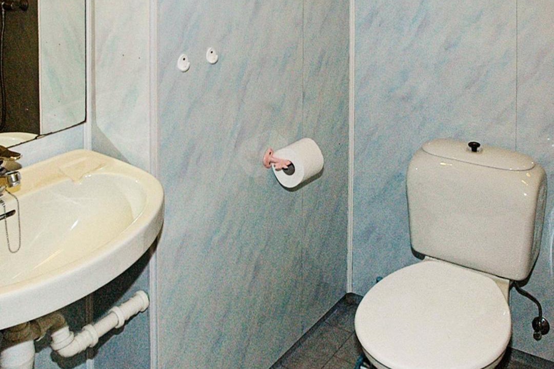 Photo of Bathroom in Luster